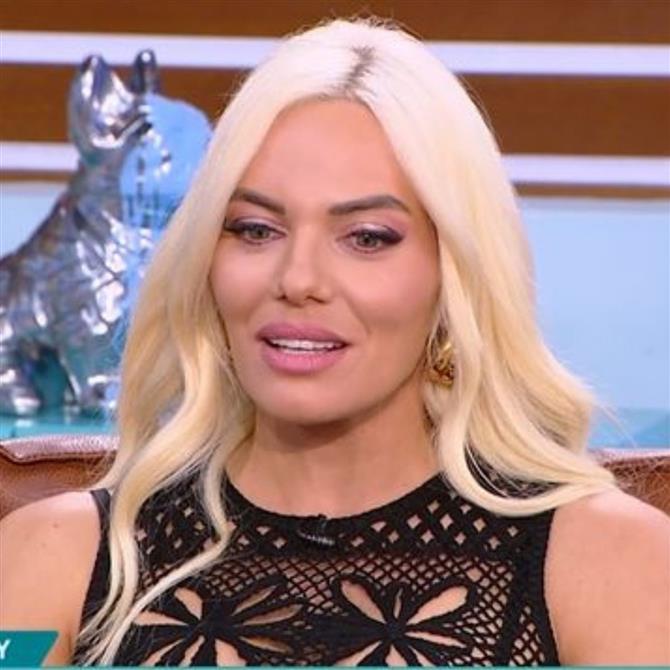 Ιωάννα Μαλέσκου: Ο λόγος που δε θα παντρευτεί με θρησκευτικό γάμο και η απάντηση για τη βάπτιση της κόρης της