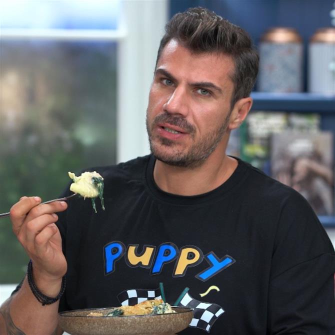 Γιορτή του Πατέρα: Η ξεχωριστή ανάρτηση του Άκη Πετρετζίκη με τα παιδιά του - "Ακόμα μία χρονιά που έχω τον πιο γλυκό τίτλο"