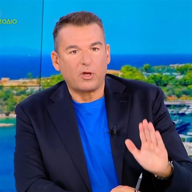 Γιώργος Λιάγκας για Βασίλη Μπισμπίκη: "Αν ήμουν η Βανδή δεν θα πήγαινα στη δίκη, είναι ένας αφελής μπέμπης"
