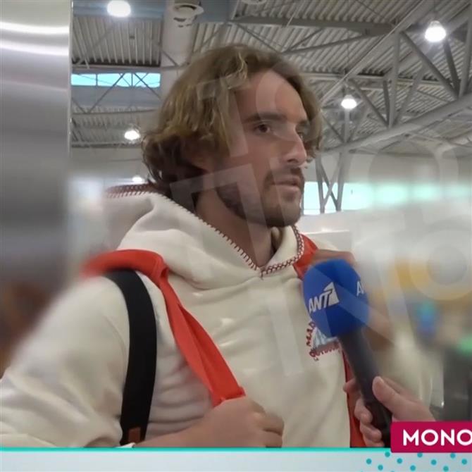 Στέφανος Τσιτσιπάς: "Το τελευταίο διάστημα δεν πάει τόσο καλά" Τι απαντά για την Πάουλα Μπαντόσα;