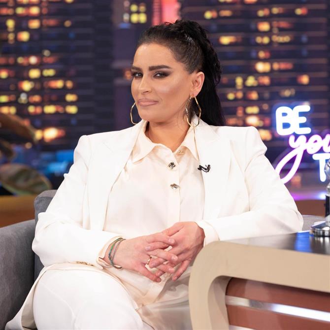 Ειρήνη Μερκούρη: "Χαίρομαι πολύ που είμαι τσιγγάνα Ελληνίδα Χριστιανή Ορθόδοξη κι αγαπώ πολύ τη φυλή μου"