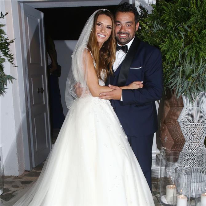 Ελένη Τσολάκη - Παύλος Πετρουλάκης: Η πρώτη κοινή φωτογραφία μετά την ανακοίνωση ότι θα γίνουν γονείς