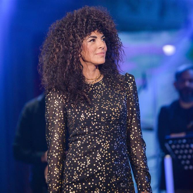 Μαρία Σολωμού: "Μου στέλνουν μηνύματα και μου λένε να κόψω τις κόκες" - Η σχέση με τον γιο της και τον Μάριο Αθανασίου