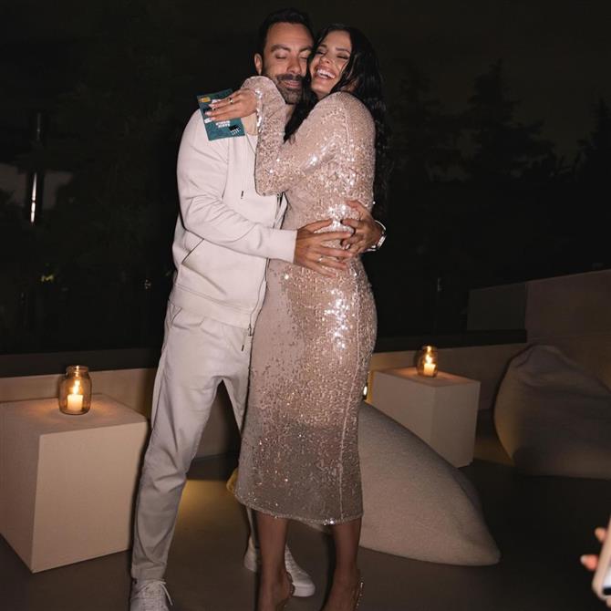 Χριστίνα Μπόμπα: Η τρυφερή ανάρτηση και οι ευχές στον Σάκη Τανιμανίδη για την ονομαστική του εορτή