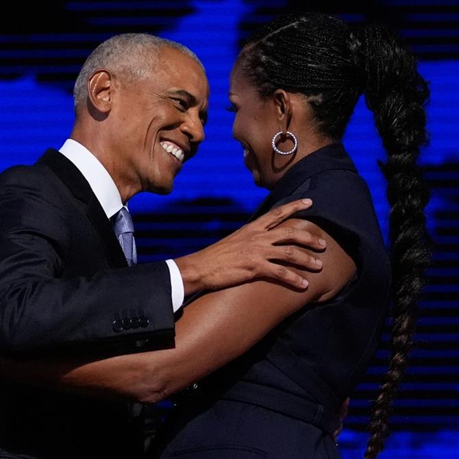 Μπαράκ & Μισέλ Ομπάμα: Οι ευχές που αντάλλαξαν ανήμερα του Αγίου Βαλεντίνου μετά τις φήμες χωρισμού
