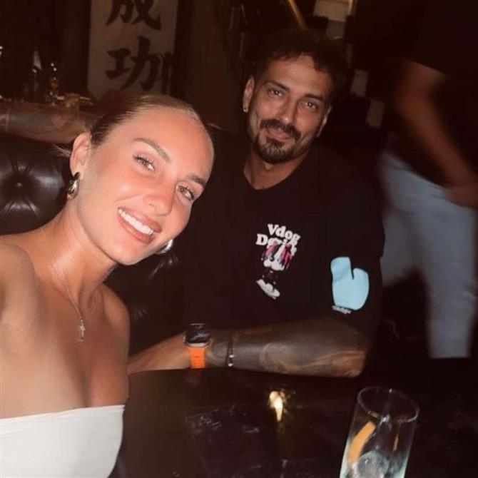 Κατερίνα Δαλάκα:  Απαντά στο αν έχει σχέση με τον Σάββα Γκέντσογλου  (Video)