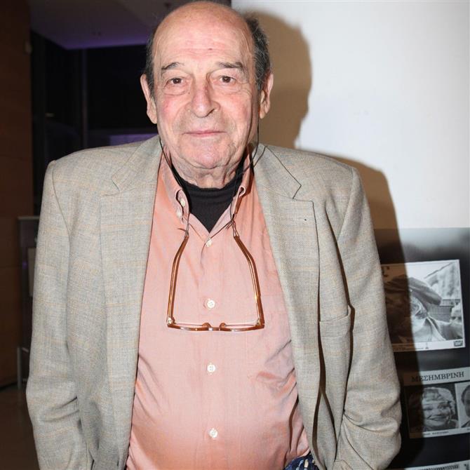 Μανούσος Μανουσάκης: "Μετανιώνω που δεν αφιέρωσα πολύ χρόνο στο μεγάλωμα των παιδιών μου"