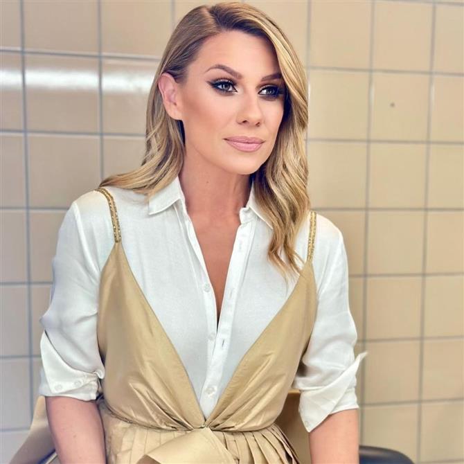 Κατερίνα Καραβάτου: Οι σχέσεις με τον Κρατερό Κατσούλη και η εξομολόγηση για το διαζύγιο - "Δεν ήθελα ποτέ να μου συμβεί αυτό"