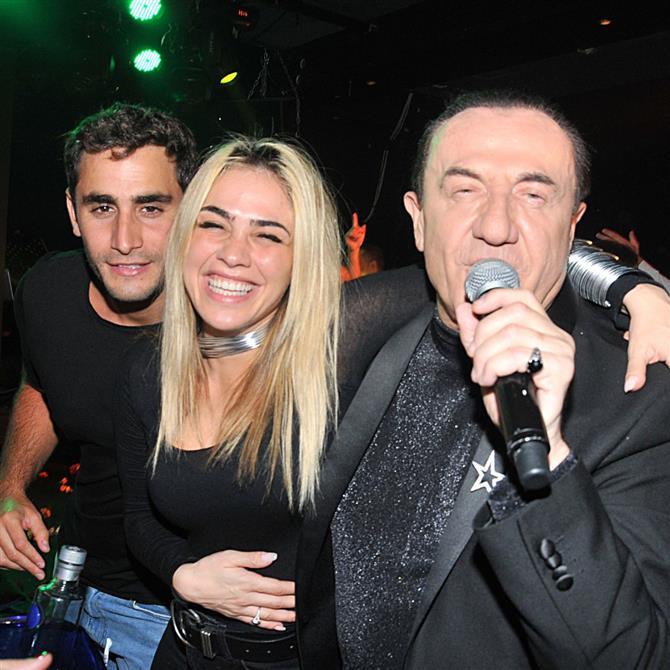 Λευτέρης Πανταζής: Όλη η αλήθεια για την σχέση Κόνι Μεταξά & Μάριο Καπότση! Όσα αποκάλυψε 
