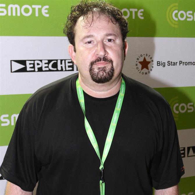 Αλίκη Βουγιουκλάκη: Η ανάρτηση του γιου της, Γιάννη Παπαμιχαήλ, για τα 29 χρόνια από τον θάνατό της - "Είσαι πάντα εδώ"