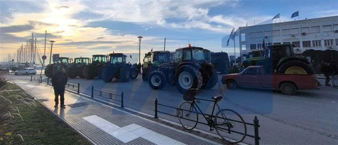 Βόλος: "Απόβαση" στο λιμάνι κάνουν σήμερα εκατοντάδες αγρότες
