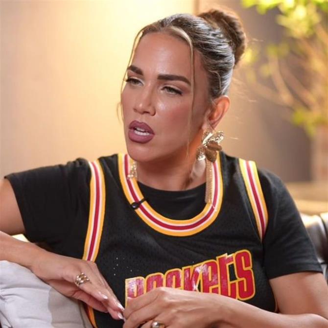 Κατερίνα Στικούδη: "Ήμασταν σε μια σειρά και όποιος πέρναγε έτρωγε σφαλιάρα και κλωτσιά - Δε μιλούσε κανένας"