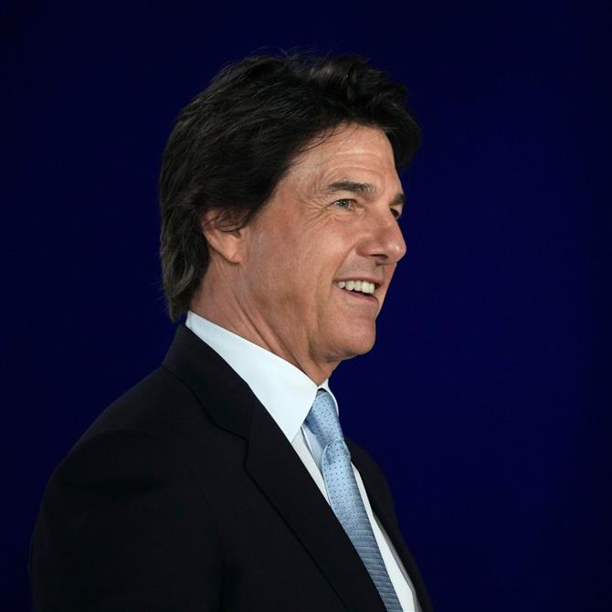 Τομ Κρουζ: Έλαβε ύψιστη διάκριση από το Πολεμικό Ναυτικό των Ηνωμένων Πολιτειών (Photos - Video)