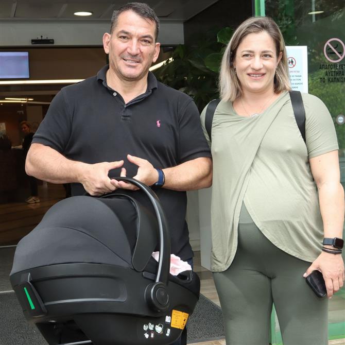 Πύρρος Δήμας:  Η εξομολόγηση για την οικογένειά του - "Τα μεγαλύτερα παιδιά μου θέλουν τον χρόνο τους για να δεχτούν ότι ξαναπαντρεύτηκα"