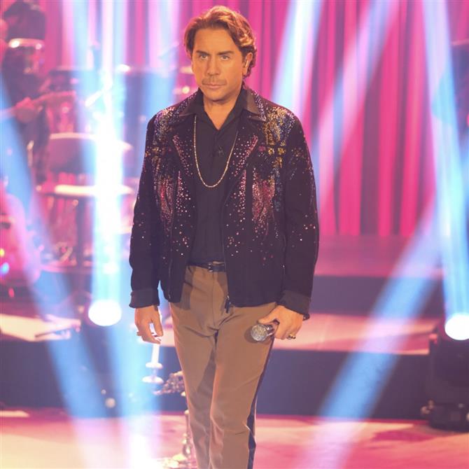 Γιώργος Μαζωνάκης: Τραγουδά Μαρινέλλα στο σπίτι του - Τα βίντεο που δημοσίευσε στο Instagram