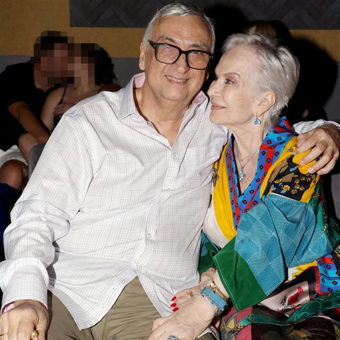 Δημήτρης Σούρας: Ξέσπασε σε λυγμούς η σύζυγός του, Ελένη Μαρούδα - Πότε θα γίνει η κηδεία του;