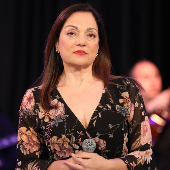 Ελένη Καρακάση: Συγκλονίζει η εξομολόγησή της για τη νευρική ανορεξία - "Έβλεπα τον εαυτό μου στον καθρέφτη και νόμιζα ότι είμαι χοντρή"