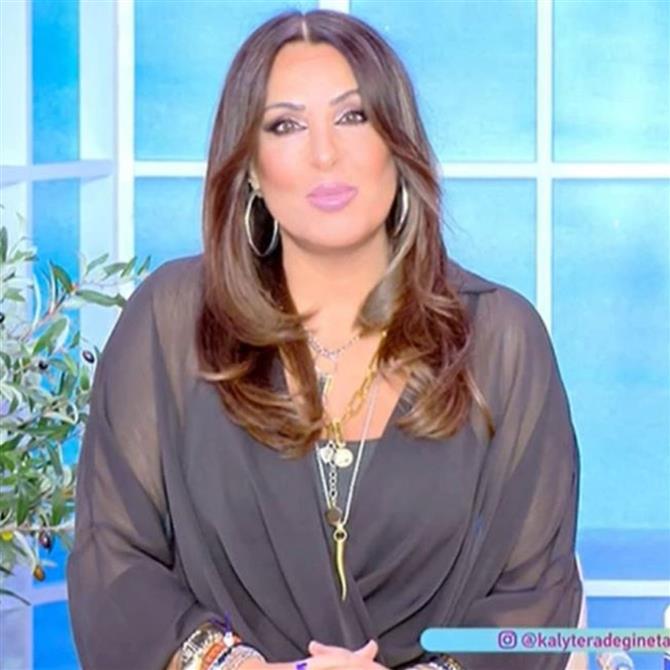 Ναταλία Γερμανού για Μιχάλη Χατζηγιάννη: "Ας τον αφήσουμε ήσυχο, δεν χρειάζεται να ψάχνουμε αν πετάει μια τρίχα από τα μαλλιά του"
