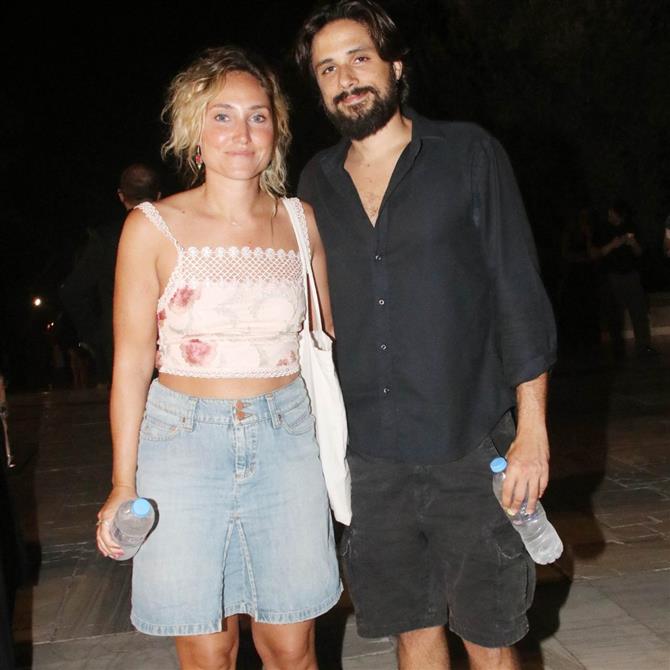 Χαρά Μάτα Γιαννάτου: Η σπάνια εξομολόγησή της για τον σύντροφό της και ηθοποιό Γιάννη Νιάρρο - "Πολλές φορές αναρωτιέμαι πως…"