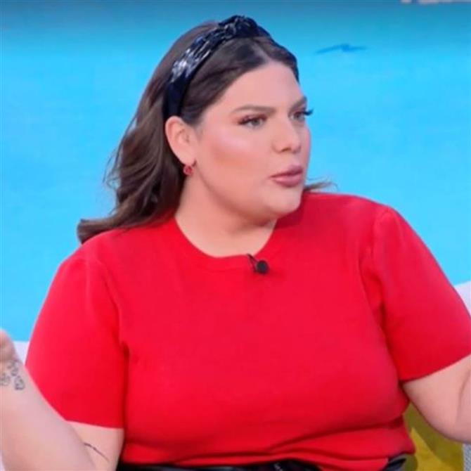 Δανάη Μπάρκα: "Μου έχει συμβεί να είναι κάποιος σε σχέση και να μην μου το έχει πει"