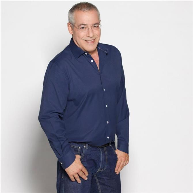 Νίκος Μάνεσης: Αποχώρησε νωρίτερα από την εκπομπή του – Τι συνέβη;