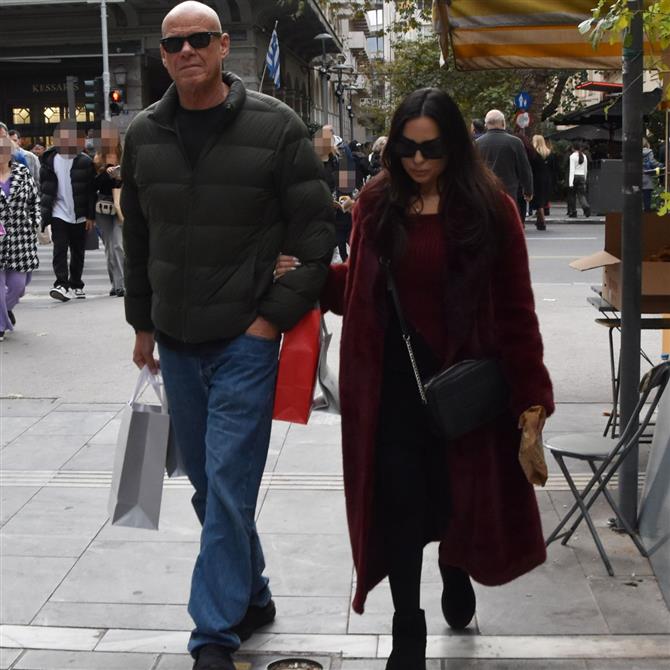 Ελπίδα Ιακωβίδου: Η σύντροφος του Τζώνη Καλημέρη ανακοίνωσε την αποχώρησή της από το ΡΙΚ μετά την γνωστοποίηση του γάμου τους