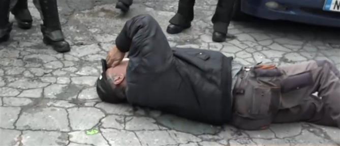 Θεσσαλονίκη: Ξέφυγε η κατάσταση ανάμεσα σε αγρότες και αστυνομικούς - Αγρότης δέχθηκε χημικά (βίντεο)