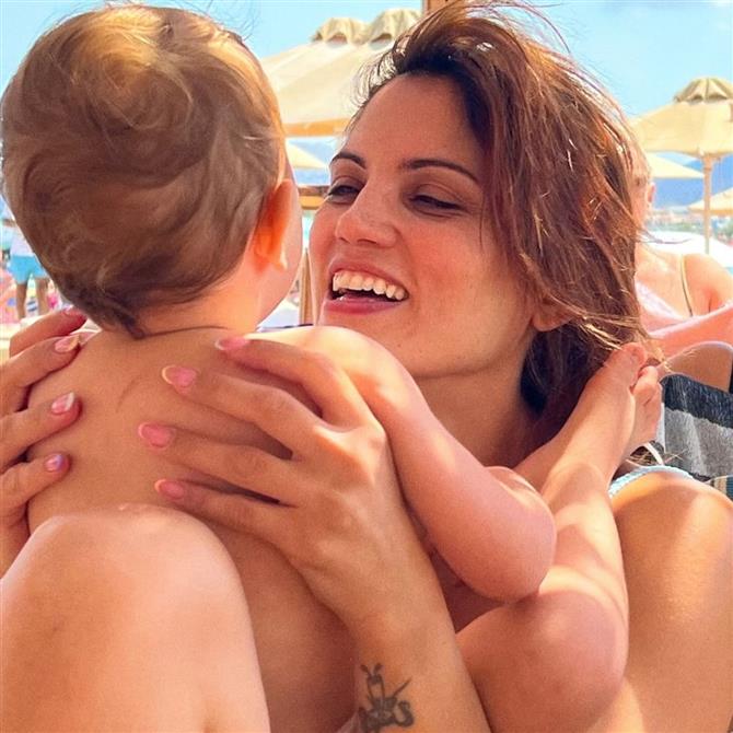 Μαίρη Συνατσάκη: Έτσι γιόρτασε τα γενέθλια της κόρης της - "Η πρώτη φορά που ζήτησε μόνη της τι θέλει στην τούρτα της"