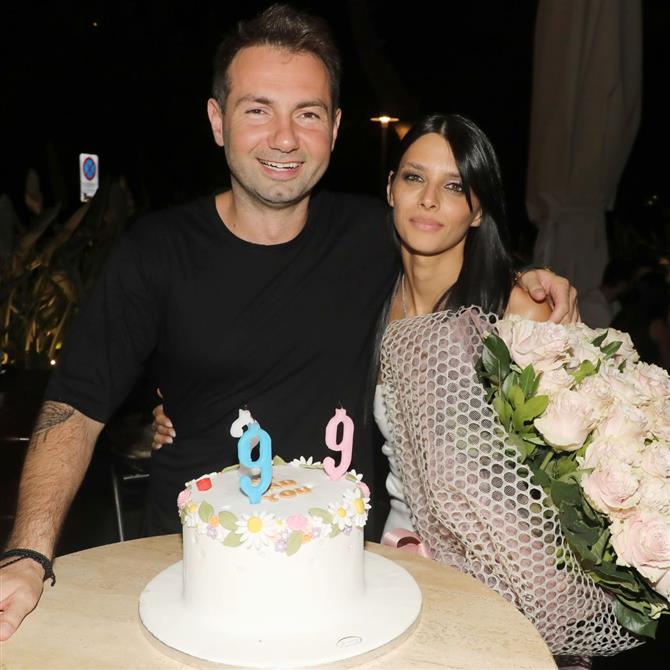 Άννα Μπεζάν: Ξέσπασε για τα αρνητικά σχόλια που δέχτηκε για τα κιλά της - "Το σώμα μου δεν χρειάζεται την έγκριση κανενός για να είναι σωστό"