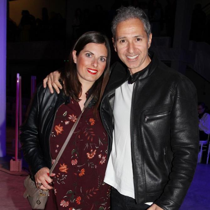 Δημήτρης Κόκοτας: "Ο οργανισμός του ανταποκρίνεται στη φωνή και στο άγγιγμα", δηλώνει η σύζυγός του