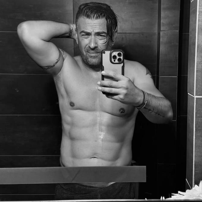 Γιάννης Αϊβάζης: Πού βρισκόταν και τί έκανε μετά την αποκάλυψη της Μαρίας Κορινθίου ότι είναι σε νέα σχέση; (Αποκλειστικές φωτογραφίες)