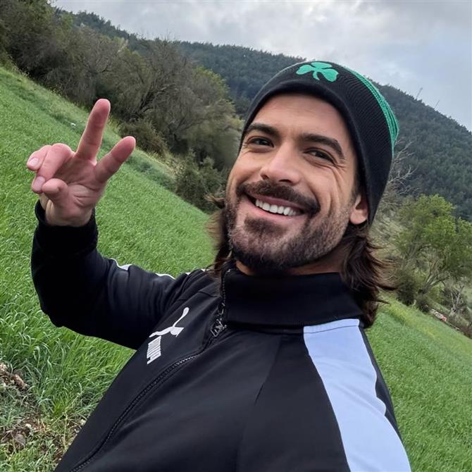 Άρης Μουγκοπέτρος: Βίντεο ντοκουμέντο με την στιγμή μετά το ατύχημα - "Ποιος του το έδωσε αυτό ρε;"