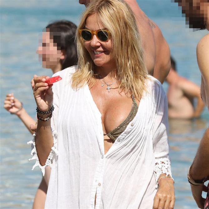 Χριστίνα Παππά: "Βγαίνει αυτή και λέει…“δεν είναι αυτό που νομίζεις”,  τη χαστουκίζεις ή την πιάνεις από τα μαλλιά;"
