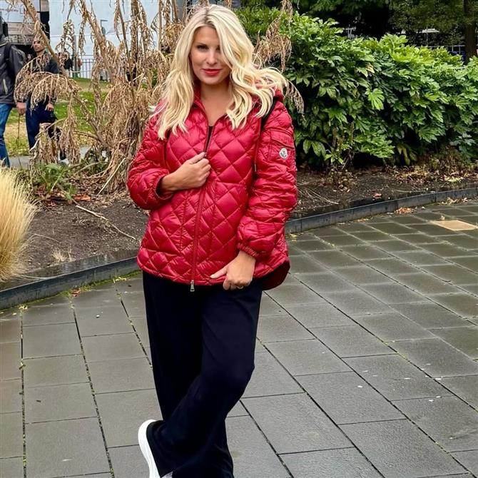 Ελένη Μενεγάκη: Στο γήπεδο με την κόρη της Μαρίνα για να δουν τον Νόβακ Τζόκοβιτς (Φωτογραφίες)

