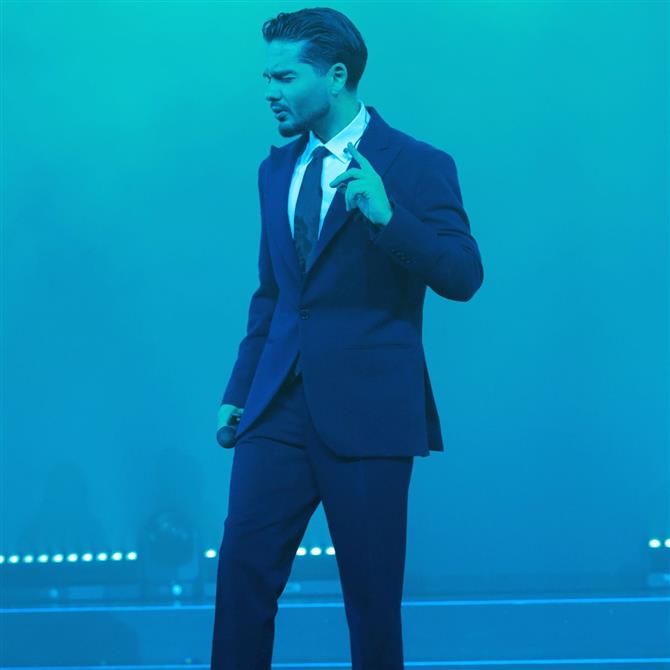 Χρήστος Μάστορας: Ευχαρίστησε την Ελληνική Αστυνομία από τη σκηνή μετά τη σύλληψή του για οδήγηση υπό την επήρεια αλκοόλ