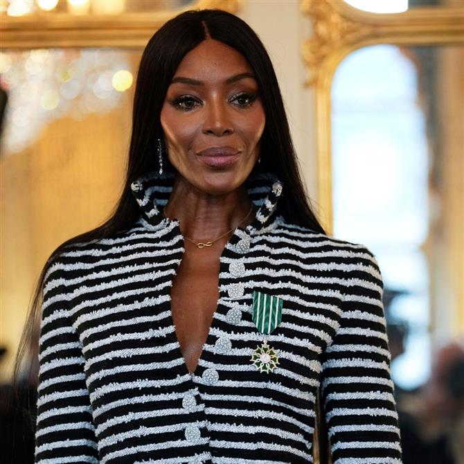 Ναόμι Κάμπελ: Οι φωτογραφίες με τα παιδιά της από τις διακοπές τους