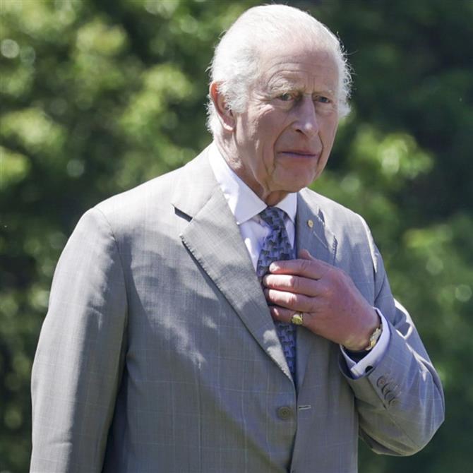 Στο νοσοκομείο ο Βασιλιάς Κάρολος - Η ανακοίνωση για την υγεία του