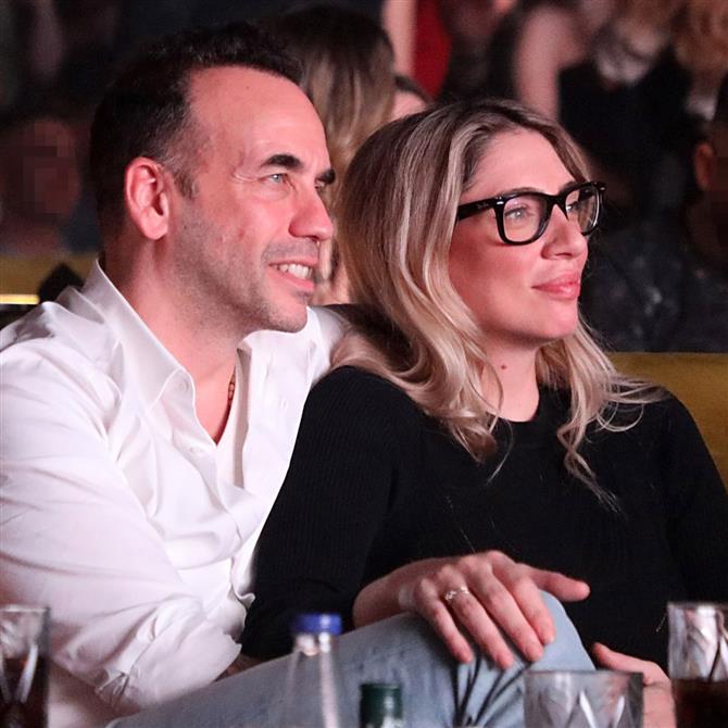 Πάνος Μουζουράκης & Μαριλού Κόζαρη: Βραδινή έξοδος πριν γίνουν για δεύτερη φορά γονείς (Φωτογραφίες)