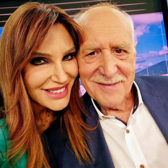 Βίκυ Χατζηβασιλείου: Συγκινεί το μήνυμά της για τον Γιώργο Παπαδάκη - "Δάσκαλος, συνεργάτης, φίλος"
