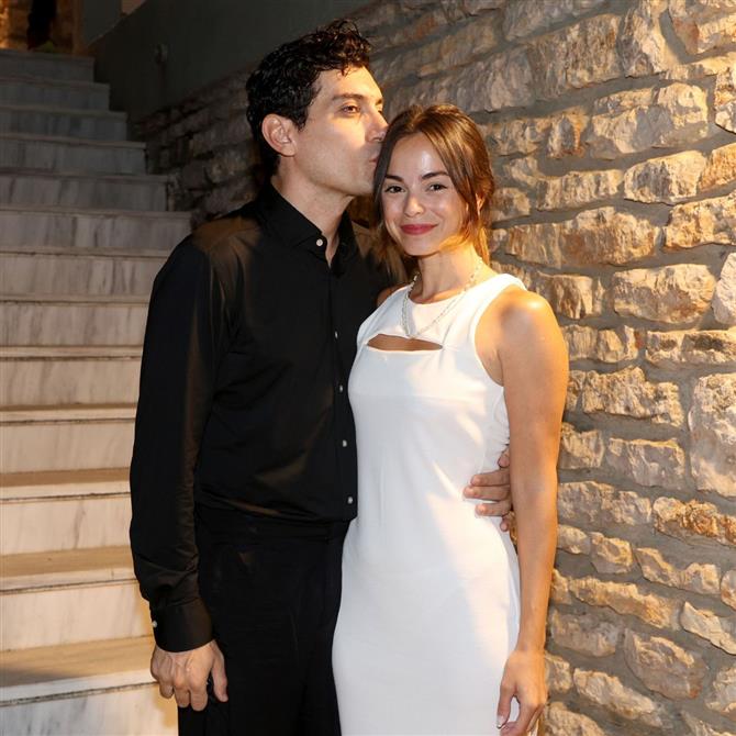 Αργύρης Πανταζάρας: Μας δείχνει μία αδημοσίευτη φωτογραφία από τον γάμο του με τη Σίσσυ Τουμάση