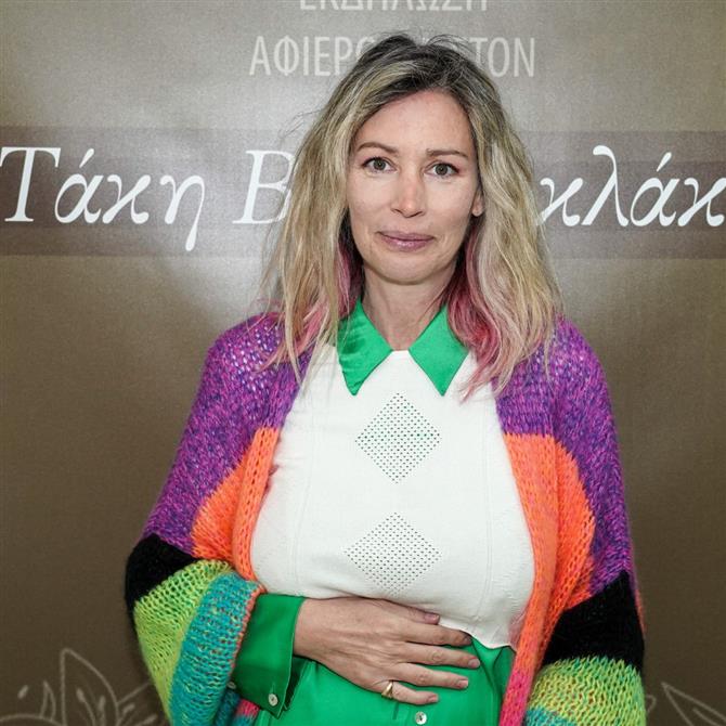 Άριελ Κωνσταντινίδη: Η απάντηση που έδωσε στα δίδυμα παιδιά της για τον πατέρα του μωρού που περιμένει